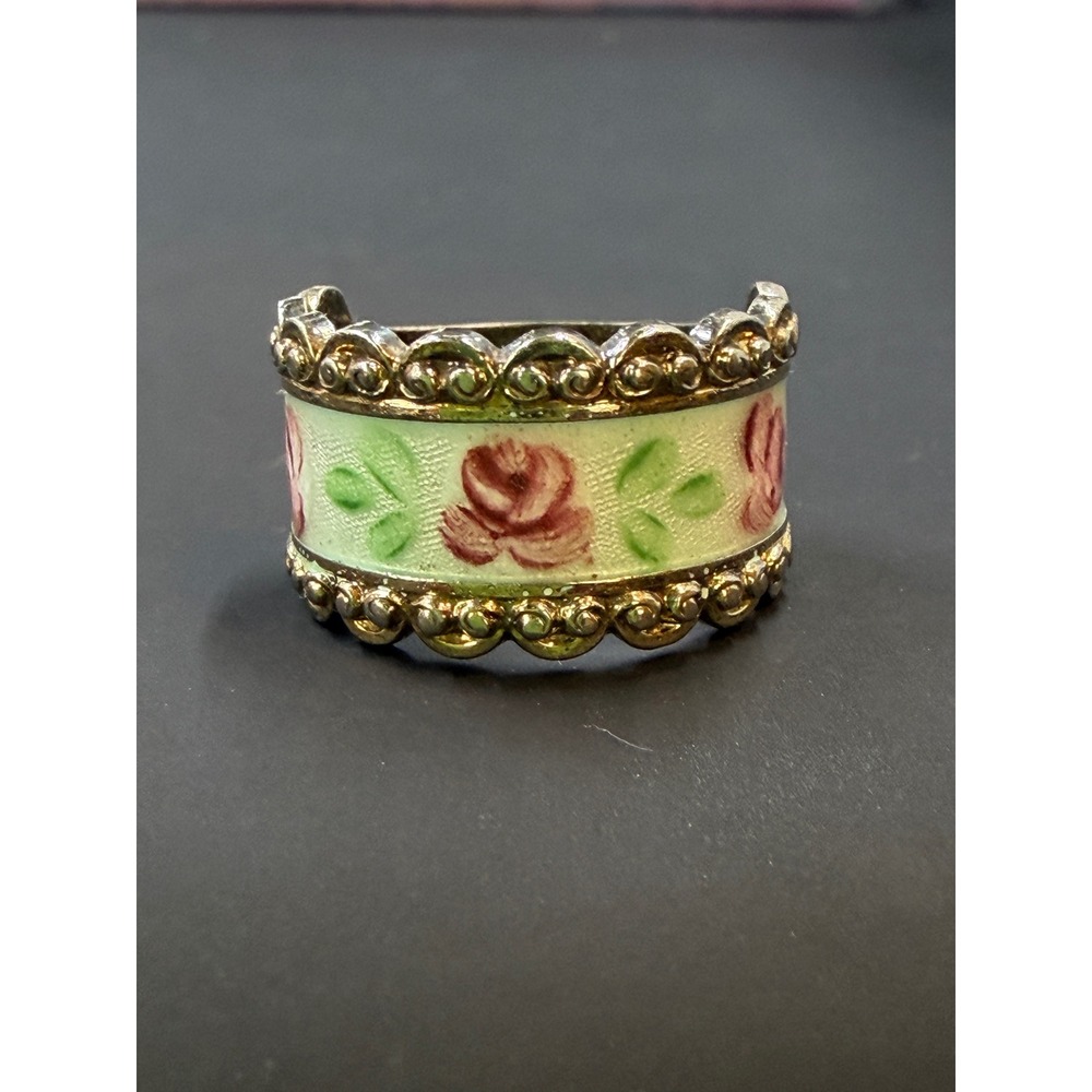 Vintage Guilloche Enamel Roses Scalloped Edge Band Ring Size 6